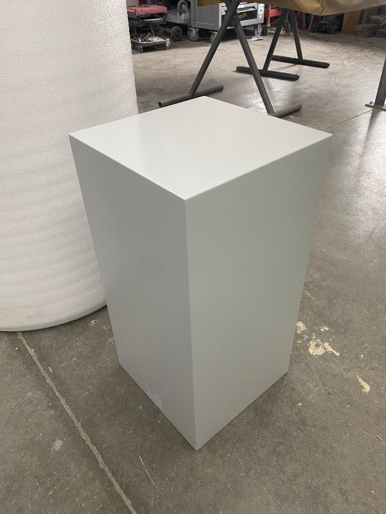 zuilen | sokkels 30x30x100 cm wit ral 9010 nieuw, Ophalen, Nieuw