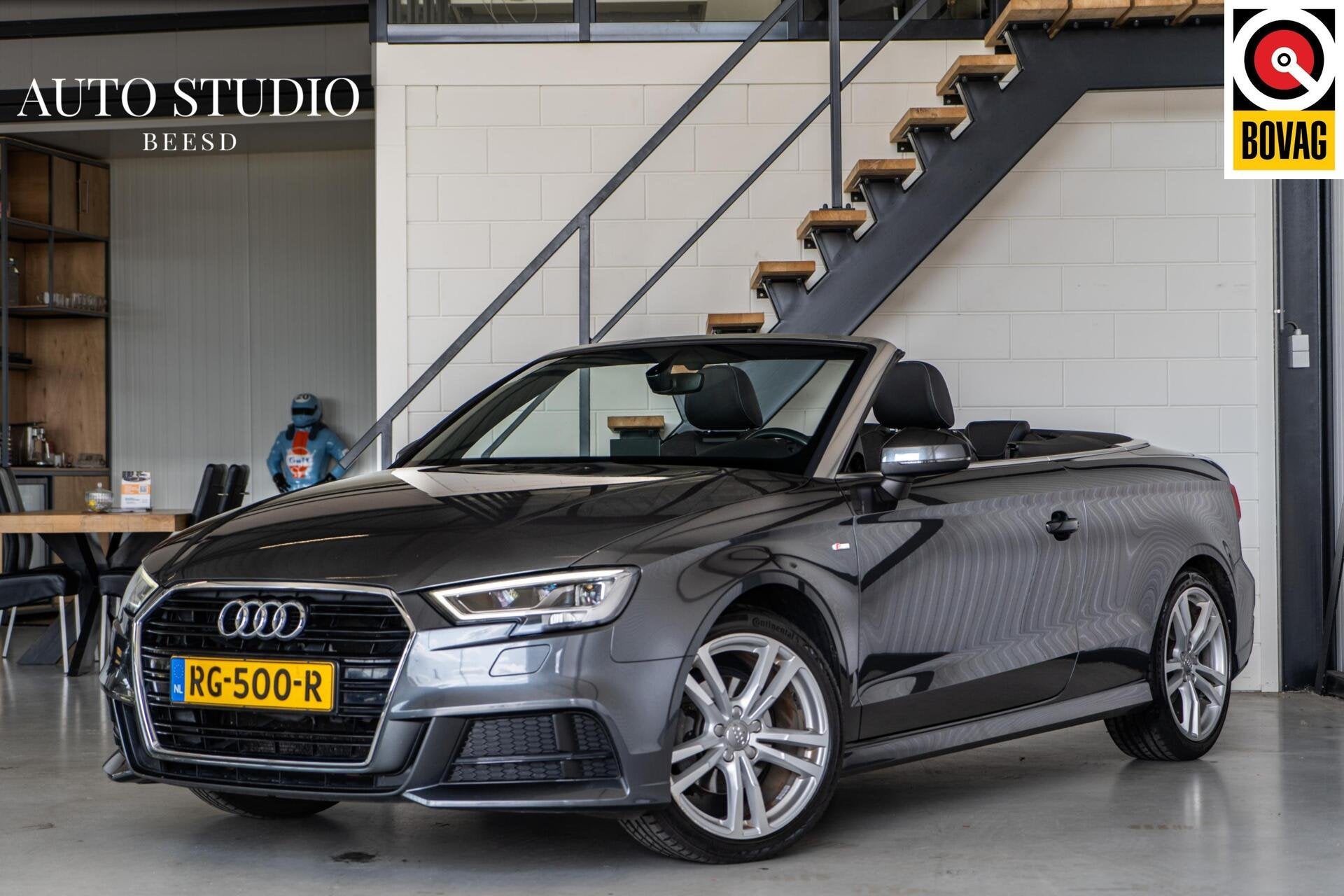Audi A3 Cabriolet 1.5 TFSI S-line | Matrix | Stoelverwarming, Auto's, 730 kg, Gebruikt, 4 stoelen, Leder en Stof
