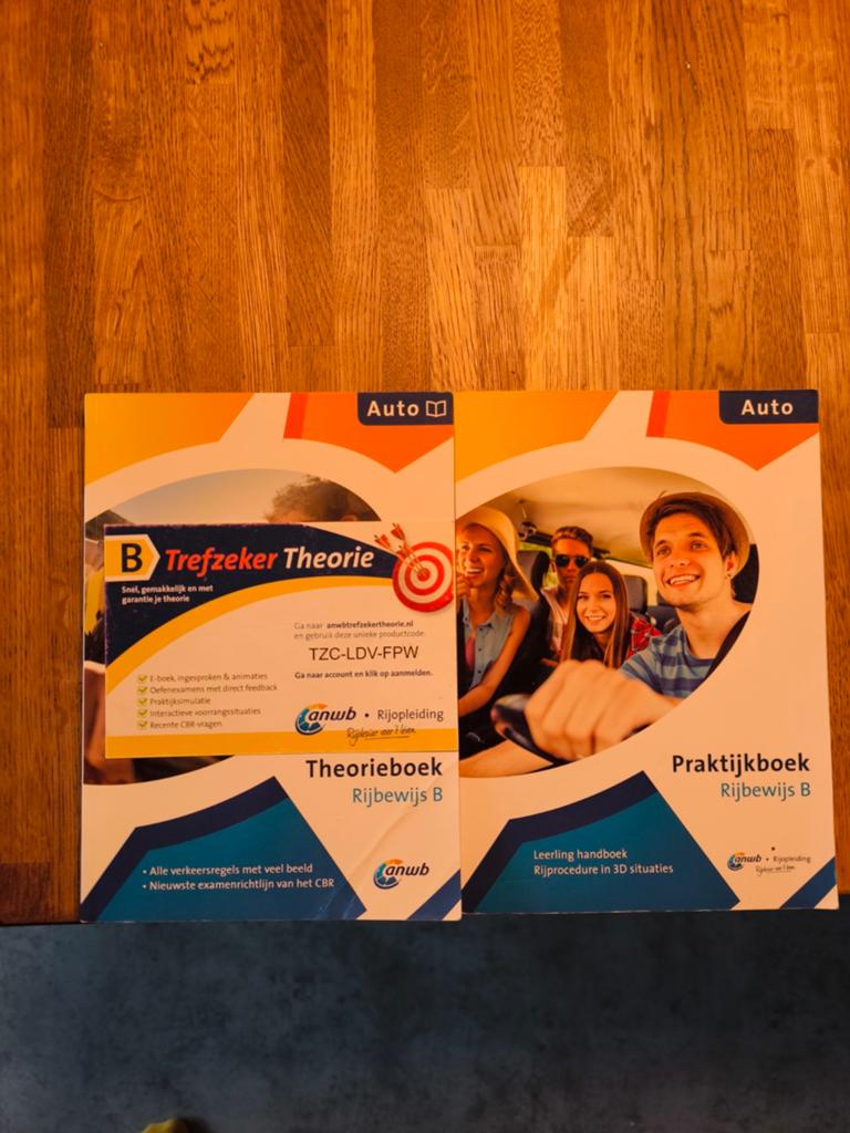 ANWB Rijbewijs B Theorie- en Praktijkboek + Geluk boek, Boeken, Studieboeken en Cursussen, Ophalen of Verzenden, Zo goed als nieuw