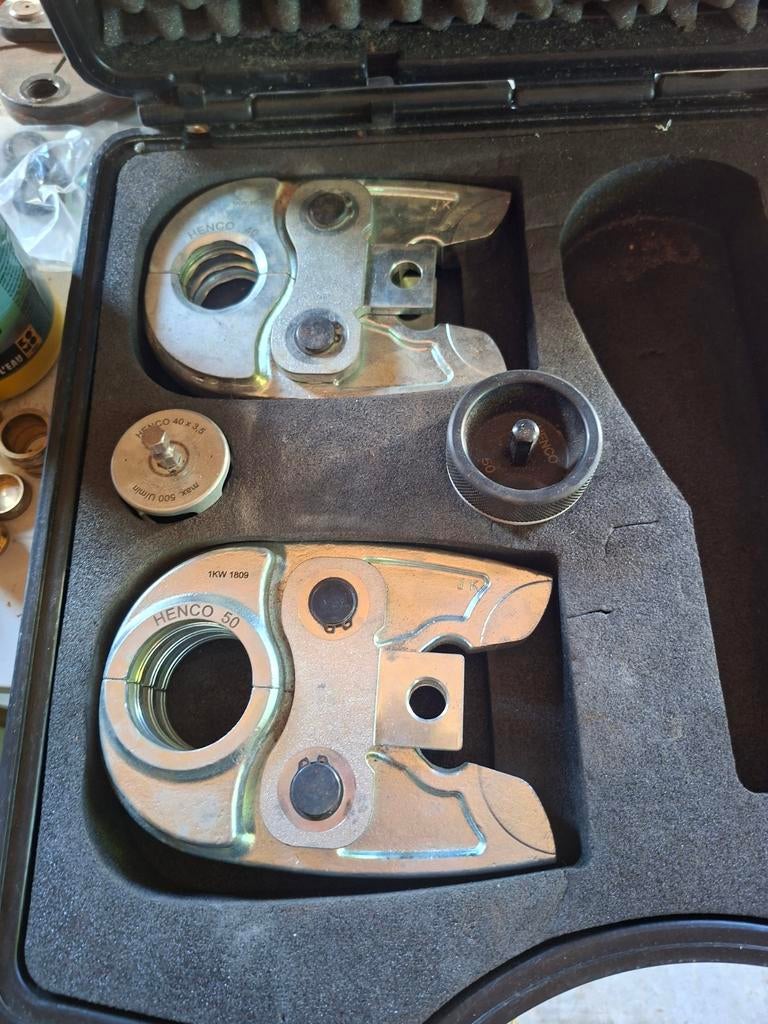 Henco persbekken 40 en 50, Doe-het-zelf en Verbouw, Gereedschap | Handgereedschap, Ophalen of Verzenden, Gebruikt
