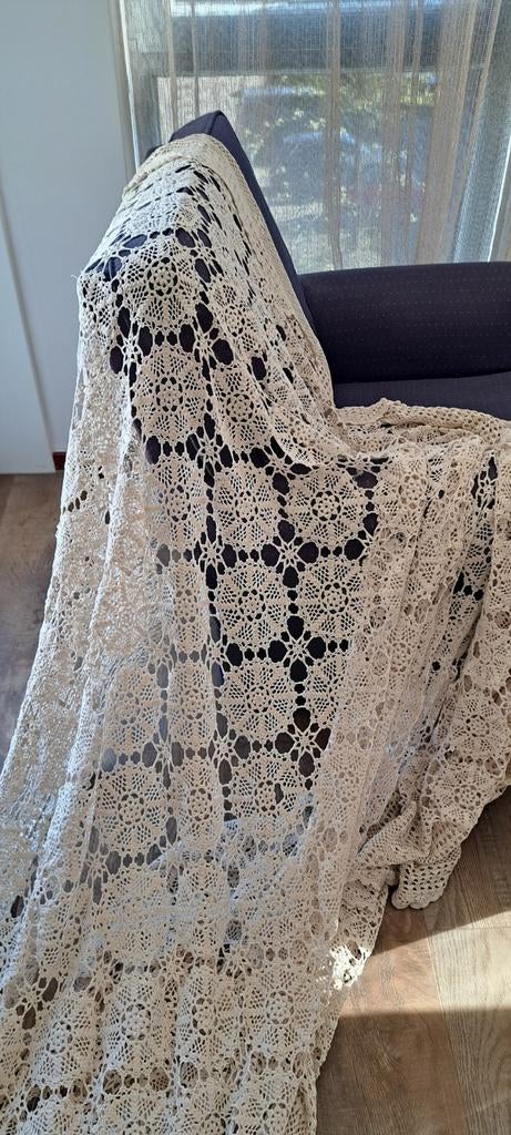 Handgemaakte bedsprei, 2.70 x 3 m, Huis en Inrichting, Ophalen of Verzenden