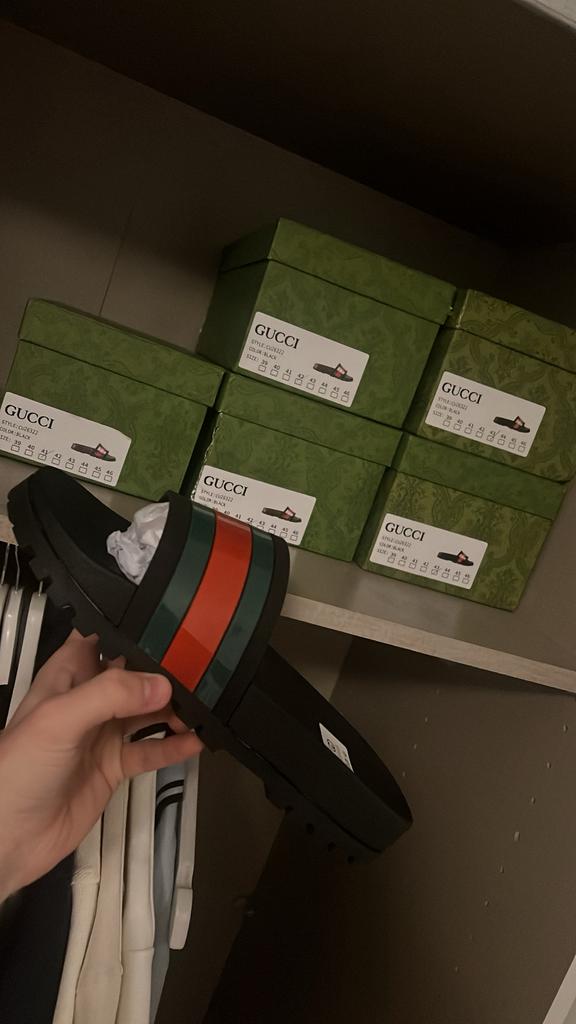 Gucci web slippers (nieuw in doos), Ophalen of Verzenden, Zo goed als nieuw, Zwart