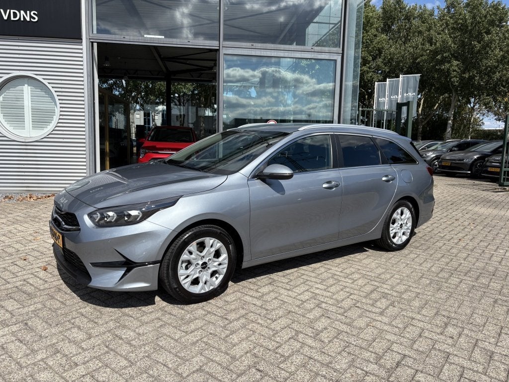 Kia Ceed Sportswagon 1.0 T-GDi DynamicPlusLine Navi + Camera, Gebruikt, Met garantie (alle), Leder en Stof, Origineel Nederlands