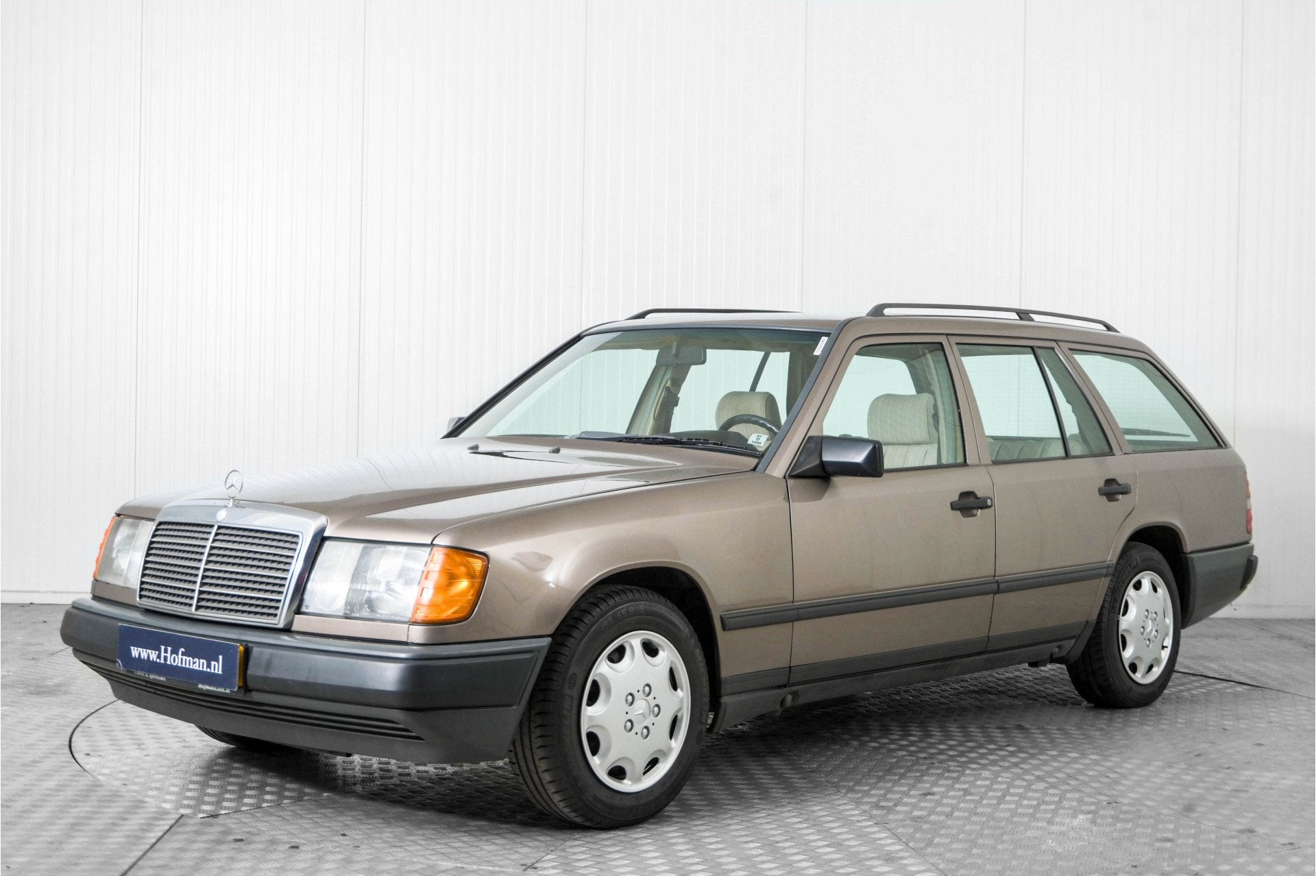 Mercedes-Benz 300TD automaat W124 300 TD (bj 1986), Auto's, Automaat, Achterwielaandrijving, Gebruikt, Diesel