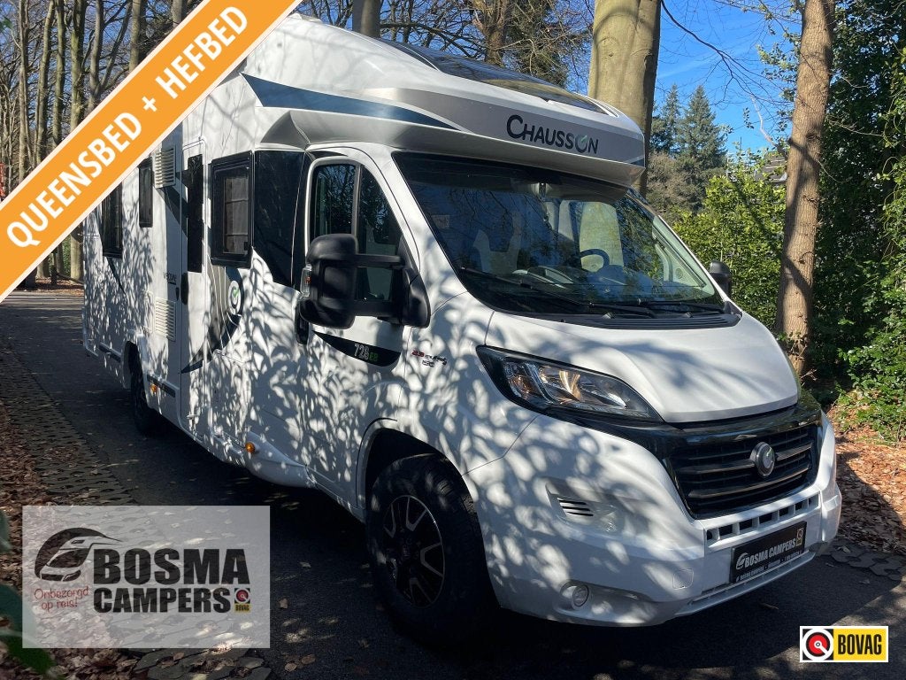 Chausson Welcome 728 EB Queensbed Hefbed Euro 6 150 PK 2017, Caravans en Kamperen, Campers, Koelkast, Ringverwarming, Fiat, Airbags