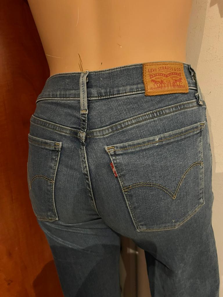 LEVI’S spijkerbroek maat 26 origineel zgan, F, C, Blauw, Ophalen of Verzenden