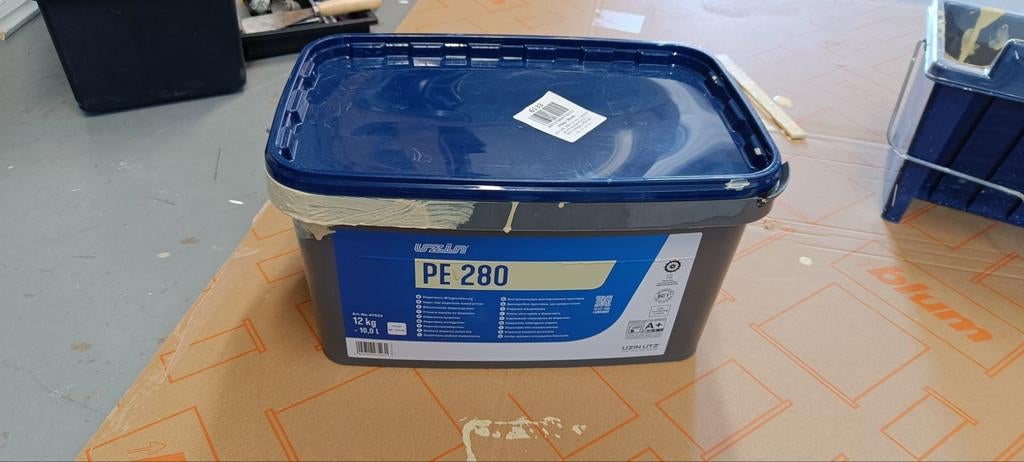 Uzin PE 280 carbon primer, Overige materialen, 30 cm of meer, Gebruikt, Overige typen