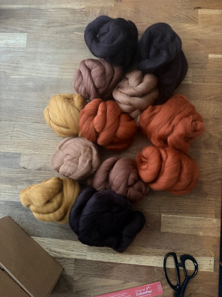 Corriedale merino wol bruin tinten, Hobby en Vrije tijd, Vilt, Verzenden, Nieuw, Los Vilt