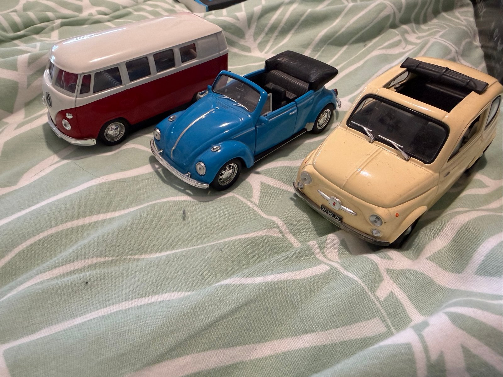 Set van 3 klassieke modelauto's: VW Bus, Kever, Fiat 500, Ophalen of Verzenden, Gebruikt, Auto, Overige merken