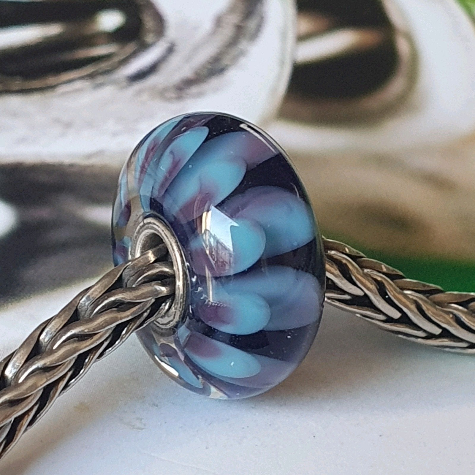 Blauwe madeliefje Van Trollbeads, Glas of Kristal, Nieuw, Ophalen of Verzenden, Trollbeads