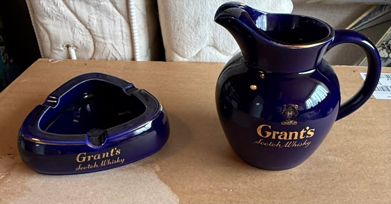 Whisky waterkan met asbak  grant’s, Verzamelen, Ophalen of Verzenden, Gebruikt, Gebruiksvoorwerp
