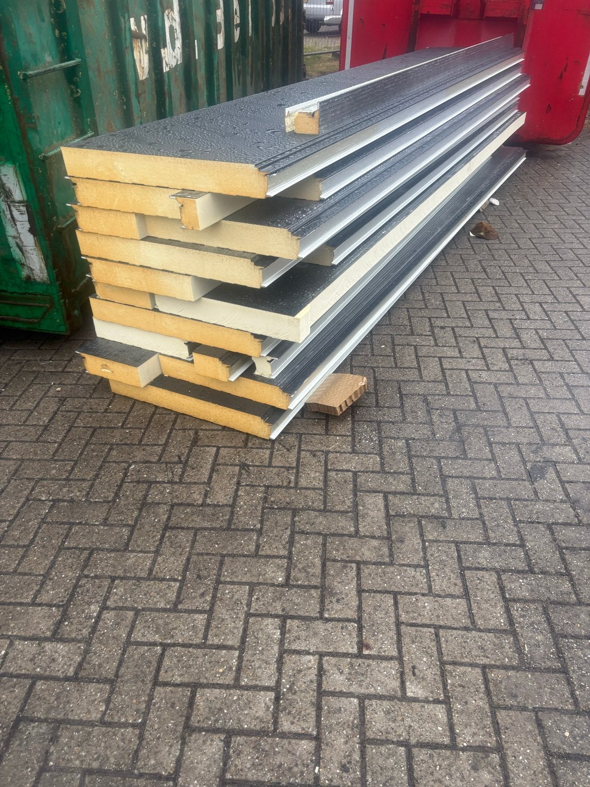 Zaagstukken PIR isolatieplaten - sandwichpanelen, Ophalen, Gebruikt