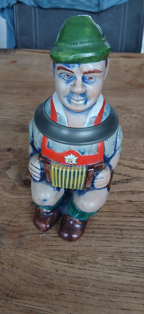 Vintage Duitse Bierpul met Tin Deksel - Man met Accordeon, Ophalen of Verzenden