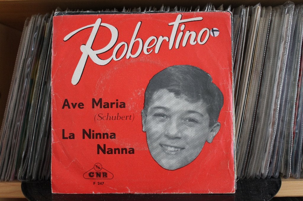 7" Single Robertino - Ave Maria / La Ninna Nanna, Gebruikt, 7 inch, Ophalen of Verzenden, Pop