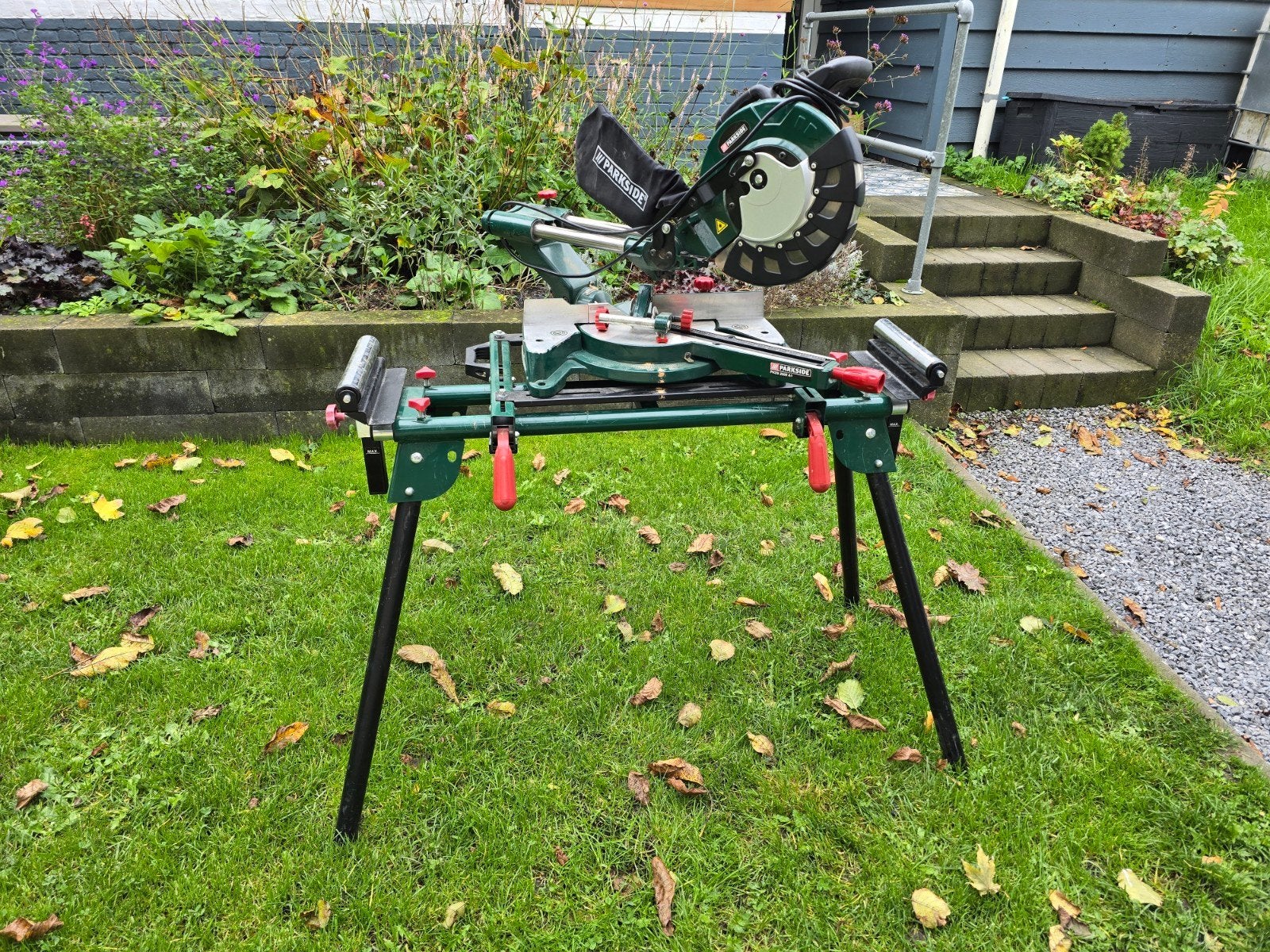 Parkside Afkortzaag PKZS 2000 A1 - Krachtige Zaagmachine, Doe-het-zelf en Verbouw, Ophalen, Gebruikt, 70 mm of meer, Parkside