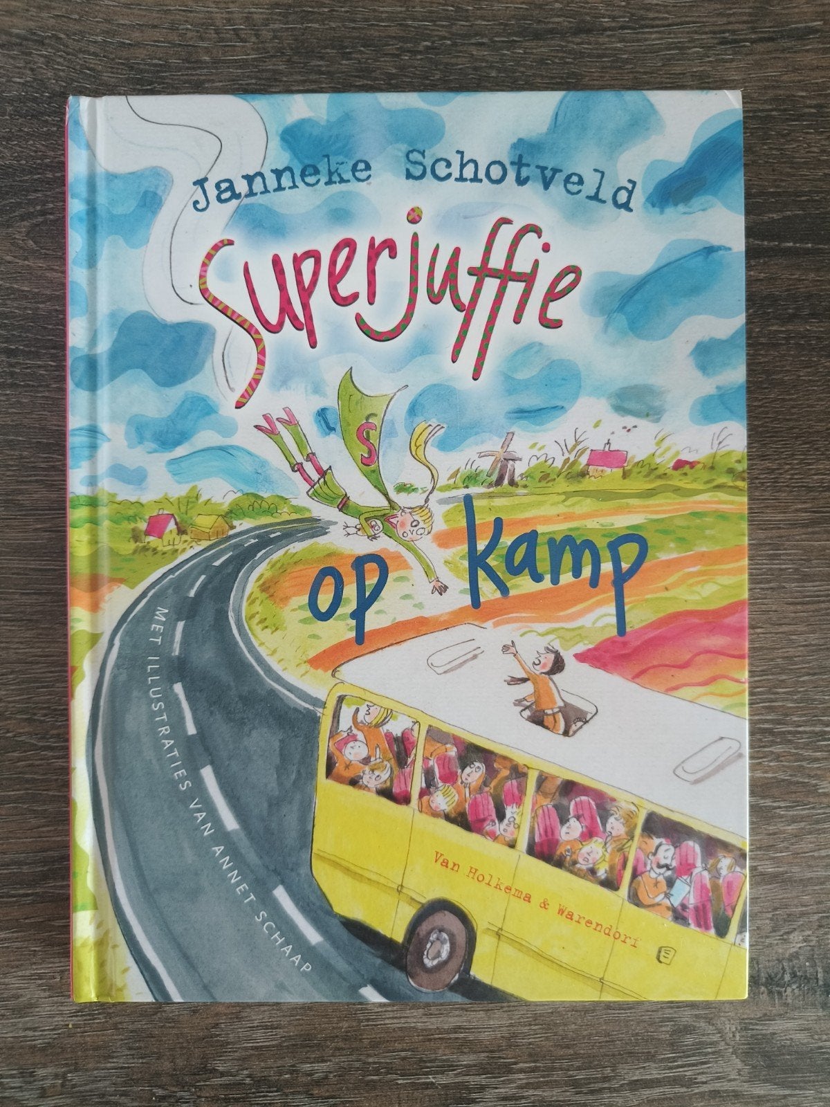 Janneke Schotveld - Superjuffie op kamp, Fictie algemeen, Ophalen of Verzenden, Zo goed als nieuw, Janneke Schotveld