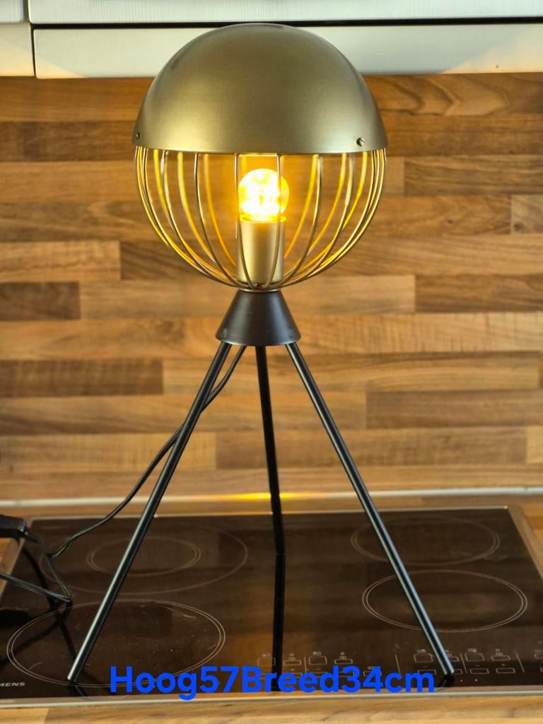 Loods 5 Retro Tafellamp - Stijlvolle Verlichting, Retro, Industrieel, 50 tot 75 cm, Ophalen of Verzenden, Zo goed als nieuw