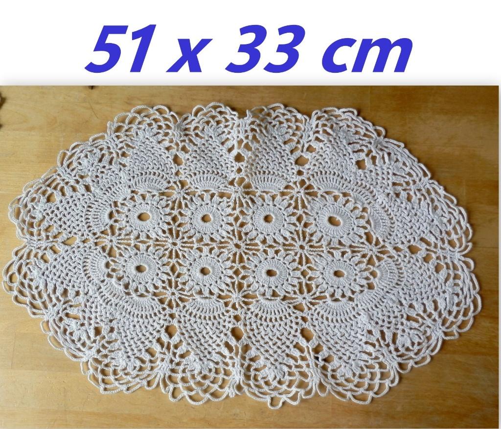 Sp2 -- gehaakt kleedje van: 51 cm x 33 cm, Ophalen of Verzenden