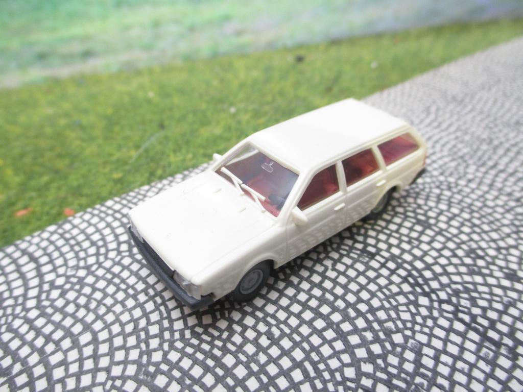 Volkswagen Passat B2 Variant - IMU creme-beige, Ophalen of Verzenden, Nieuw, Auto, Overige merken