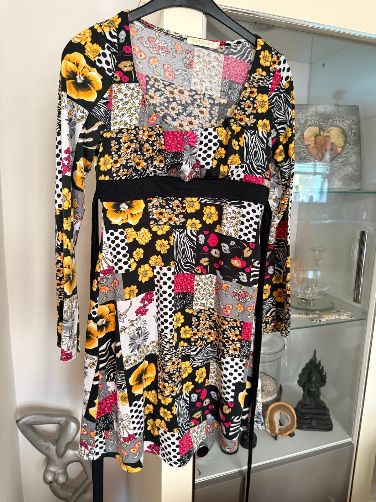 Sweet Miss jurk met patchwork print, maat M, Kleding | Dames, Maat 38/40 (M), Meerkleurig, Ophalen of Verzenden, Zo goed als nieuw