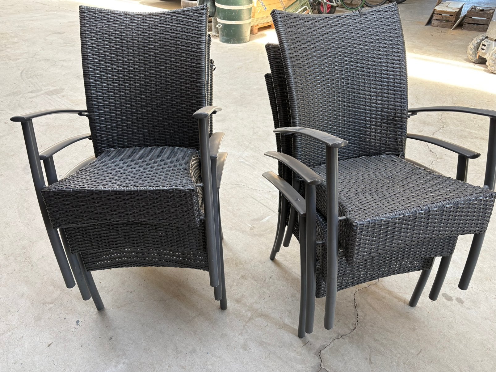 6 tuinstoelen, Ophalen, Gebruikt, Kunststof, Stapelbaar