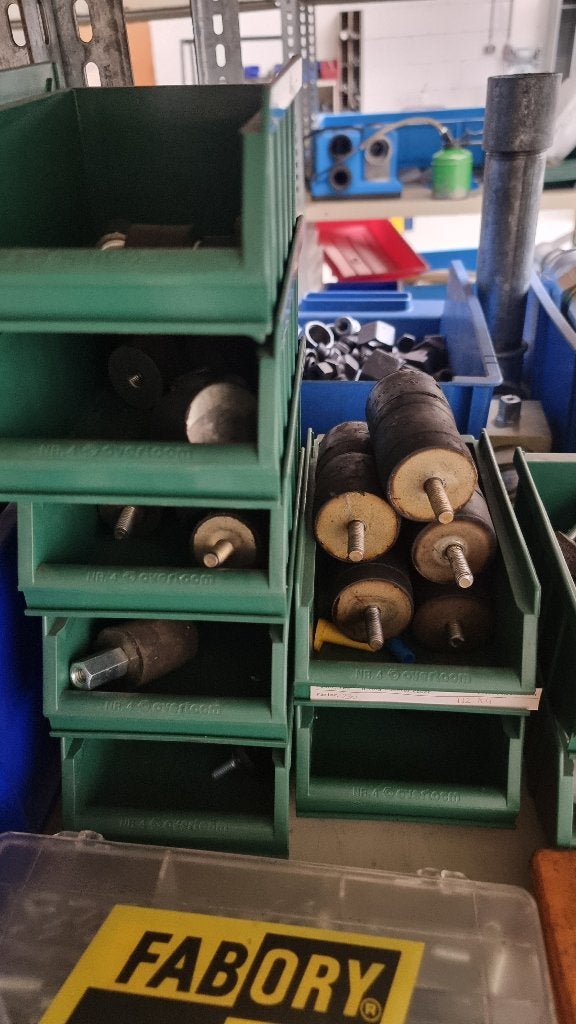 motorsteunen trillingsdempers, Ophalen, Weetniet, Nieuw, Weetniet
