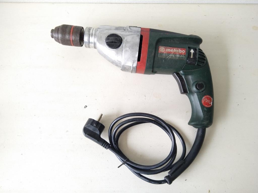 Metabo SBE1010 Plus klopboormachine, Ophalen of Verzenden, 600 watt of meer, Boormachine