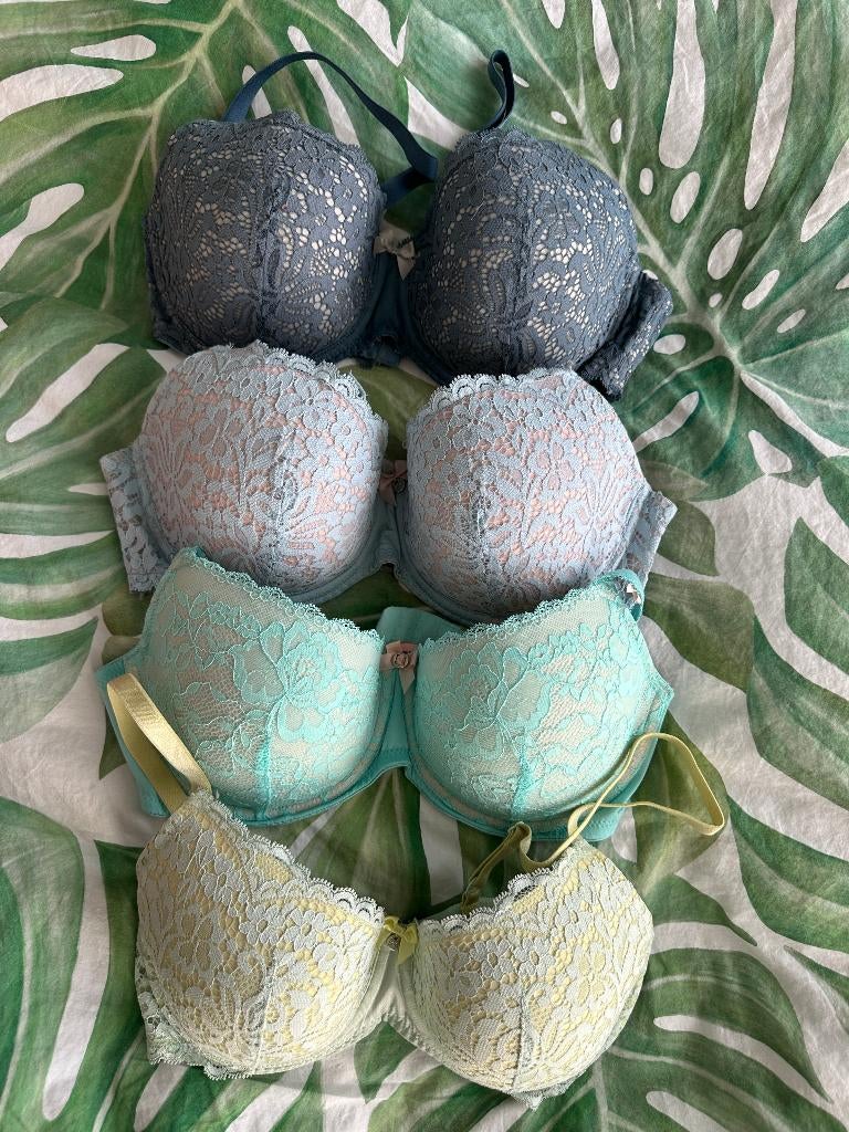 Hunkemoller voorgevormde beugel bh beha Maya 85C blauw, Hunkemöller, Ophalen of Verzenden, Blauw, BH