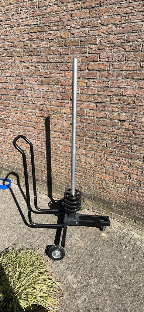 Bandenstandaard met wieltjes, Ophalen, Zo goed als nieuw