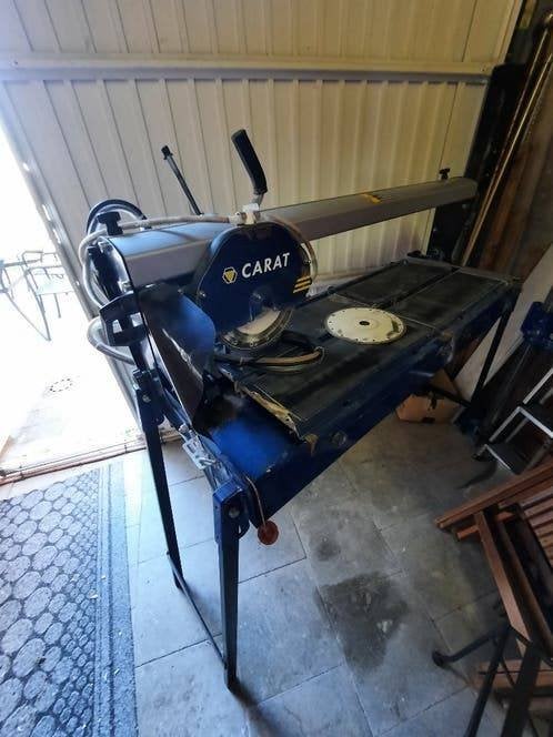 Carat tegels zaagtafel tupe buk 5950000.met 3x zaagbladen, Doe-het-zelf en Verbouw, Ophalen, Overige typen, Zo goed als nieuw