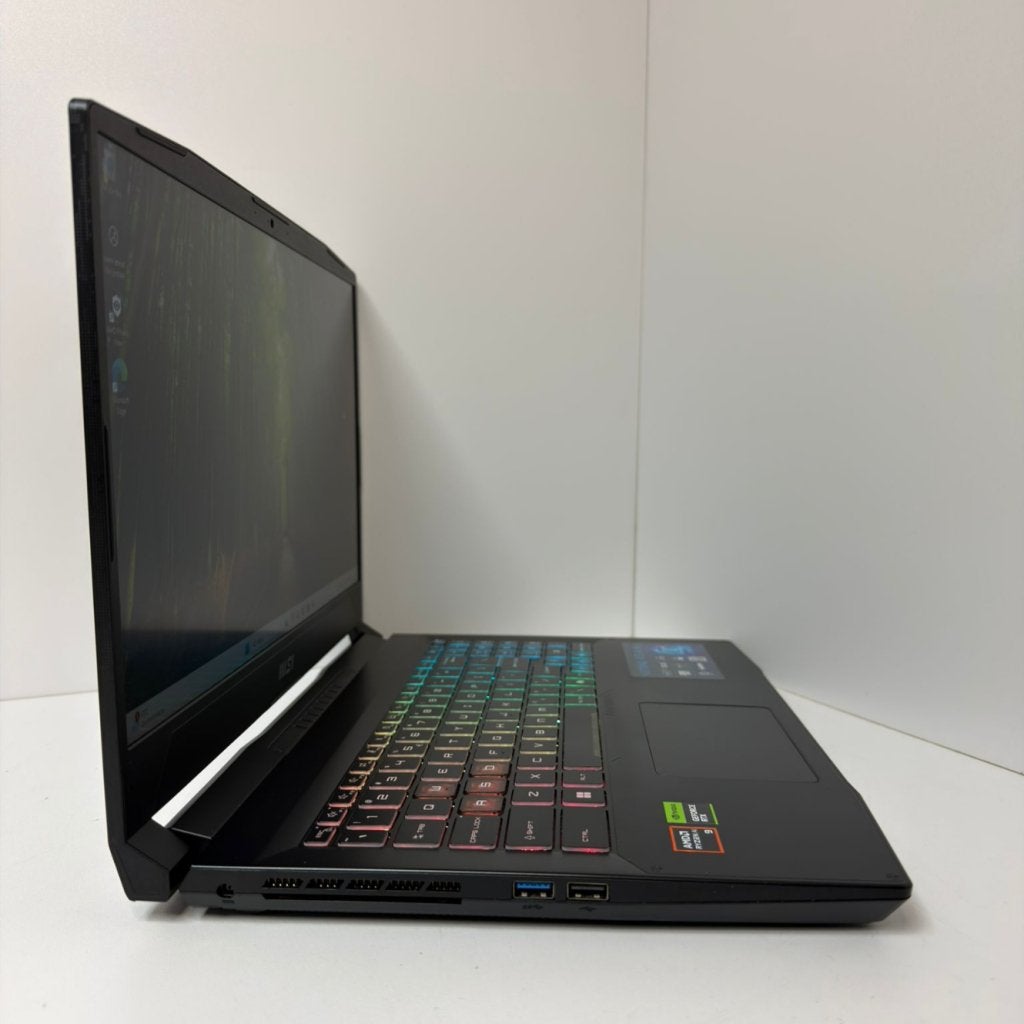 MSI Katana A15 AI B8V Ryzen 9 | RTX 4070 | 16GB | 2.5TB, MSI, Zo goed als nieuw, Support@msi.com, No. 69, Lide St., Zhonghe Dist.
New Taipei City 235
Taiwan