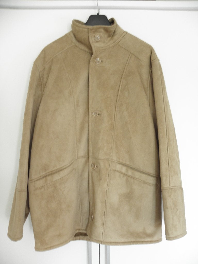 Beige Suede Jas  / Maat60 / Mouwlengte 71 cm, Ophalen of Verzenden, Zo goed als nieuw, Overige maten, Beige