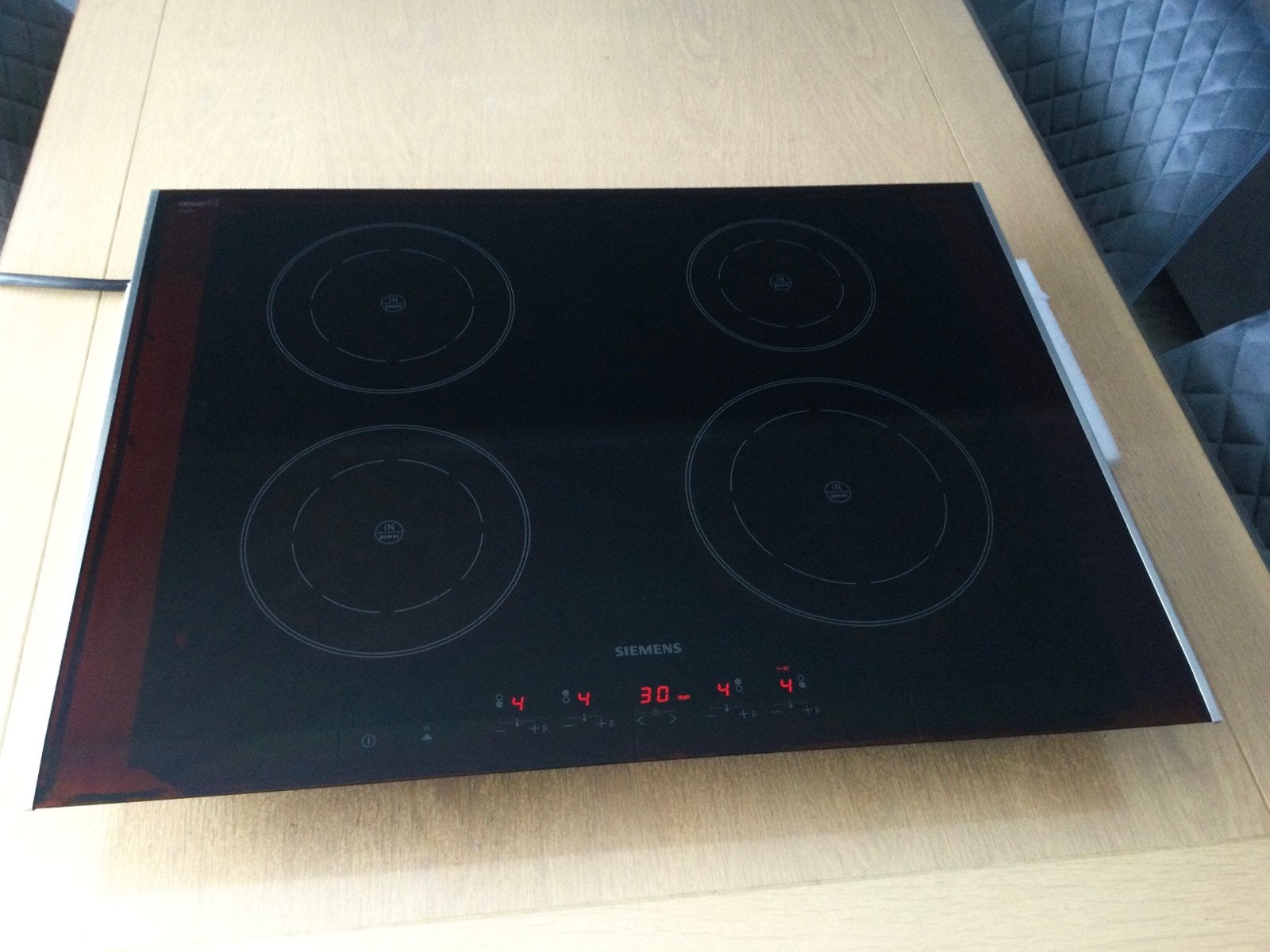 Siemens Inductiekookplaat 70cm, Witgoed en Apparatuur, Ophalen, 4 kookzones, Zo goed als nieuw, Inbouw