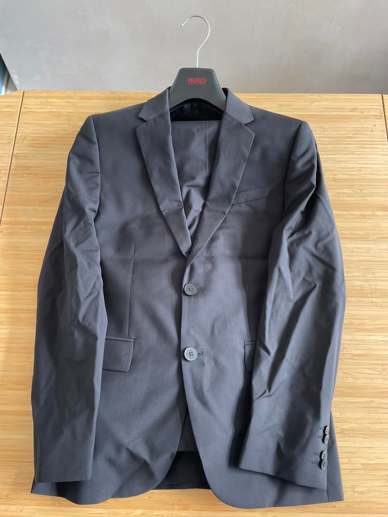 Hugo Boss pak, Kleding | Heren, Kostuums en Colberts, Ophalen, Zo goed als nieuw, Maat 48/50 (M), Blauw