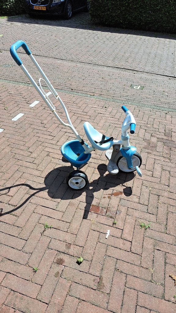 Driewieler met handvat, Ophalen, Gebruikt, Smoby, Duwstang