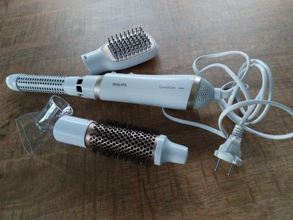Philips EssentialCare Ionic Föhn met 4 hulpstukken, Ophalen of Verzenden, Nieuw, Föhn of Haardroger