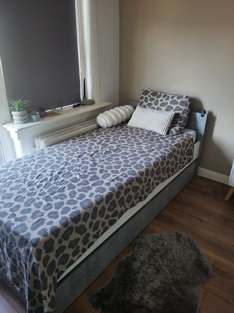 Bed 90x200 opbergruimte wit/beton incl matras en lattenbodem, Huis en Inrichting, Slaapkamer | Bedden, Ophalen, Overige materialen