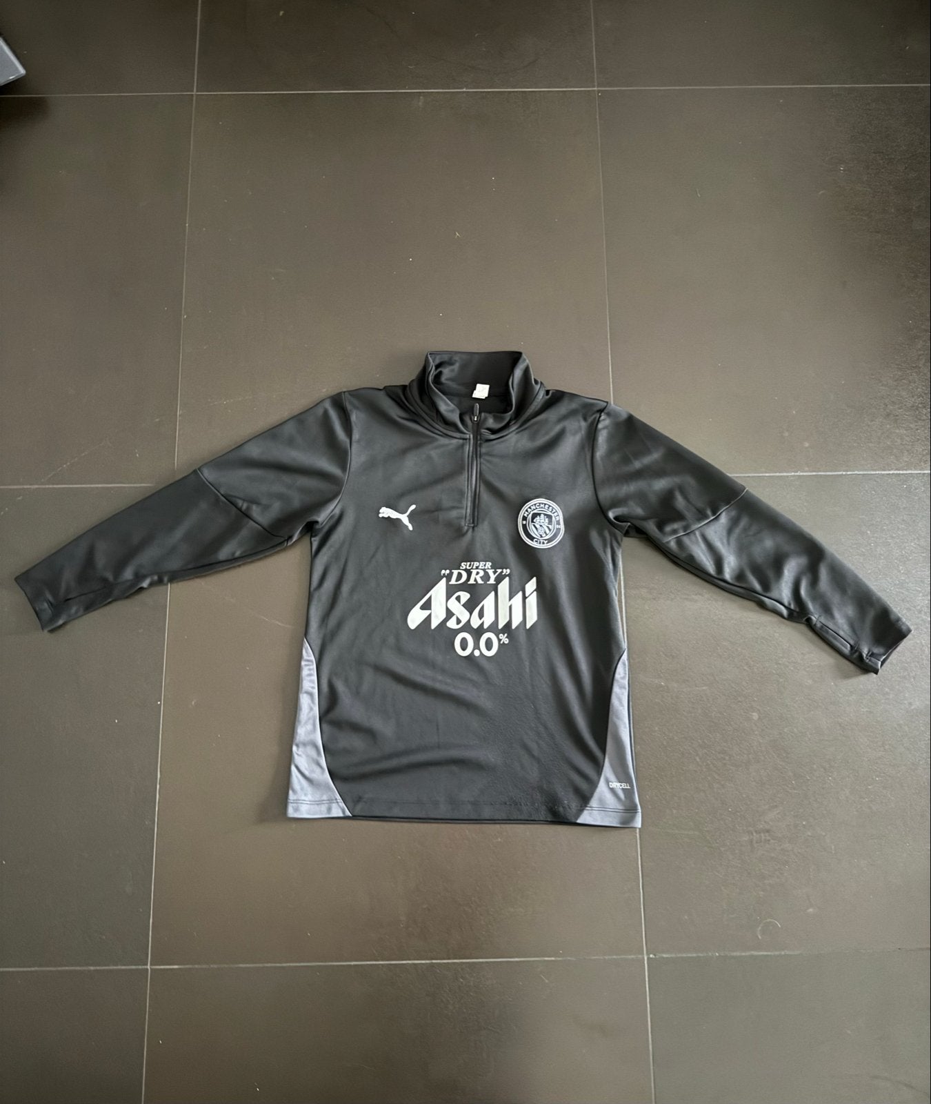 Manchester City Trainingspak Zwart - Maat 14 (11 jaar), Ophalen of Verzenden, Gebruikt, Jongen, Sport- of Zwemkleding