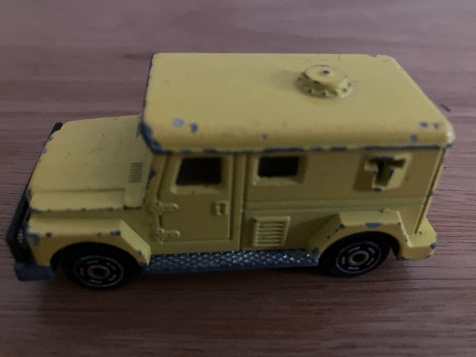 Majorette Bank Security geldwagen - Geel - Vintage, Ophalen of Verzenden, Gebruikt