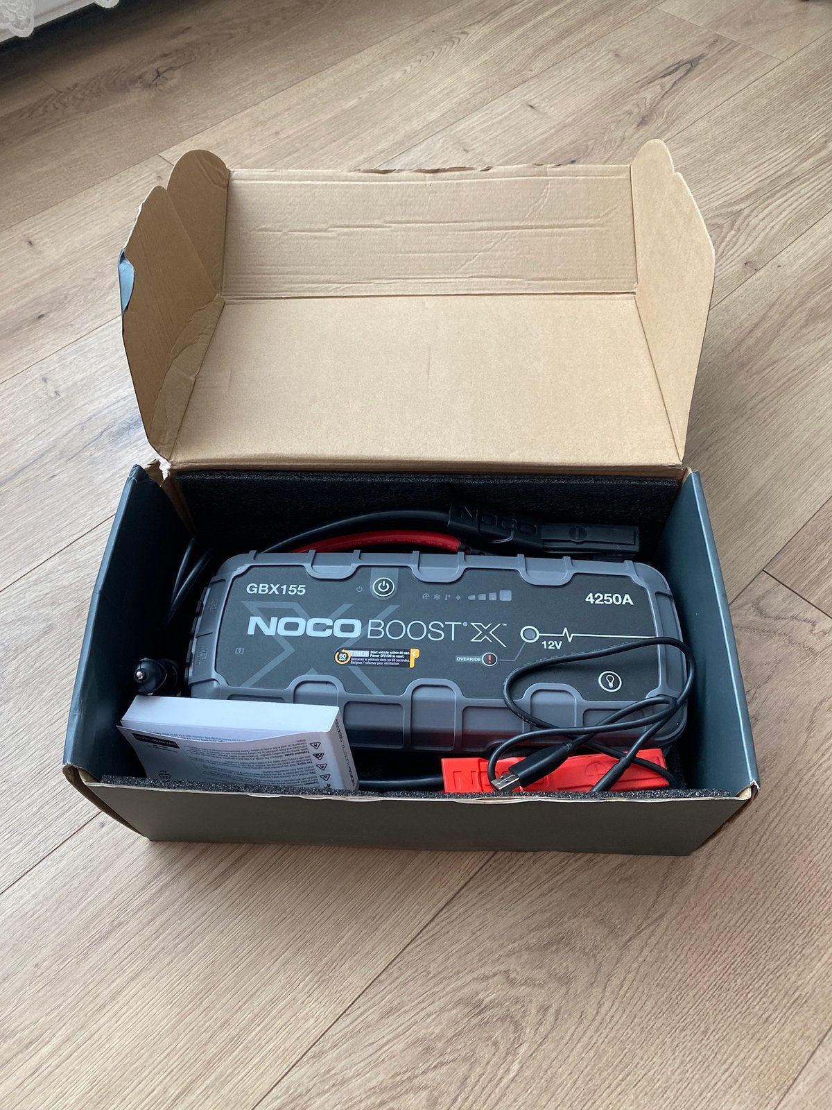 Noco Genius GBX155 Boost X Lithium Jumpstarter 4250A, Ophalen of Verzenden, Zo goed als nieuw