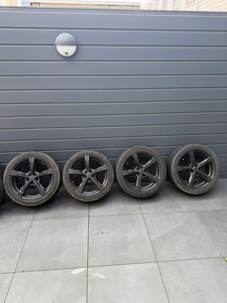 Zomerbanden 215/40/R17, Ophalen, Gebruikt, Overige automerken