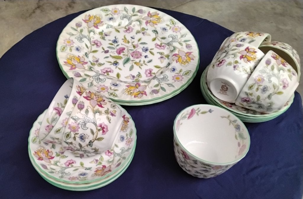 Vintage servies 'Haddon Hall', Ophalen