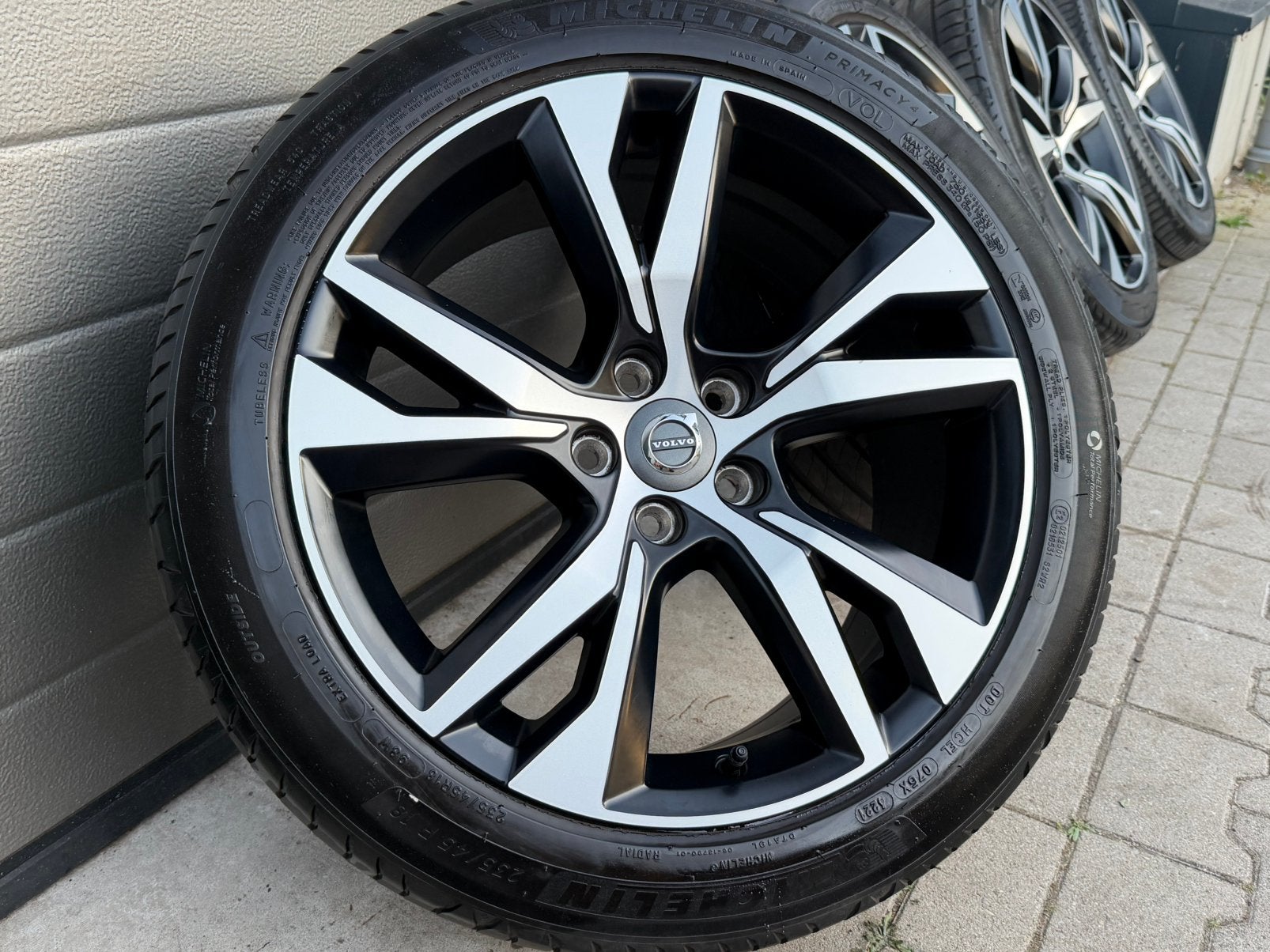 18” INCH VOLVO V60 S60 Velgen Origineel R-Design 5x108 zomer, Auto-onderdelen, Banden en Velgen, Ophalen, 18 inch, Banden en Velgen
