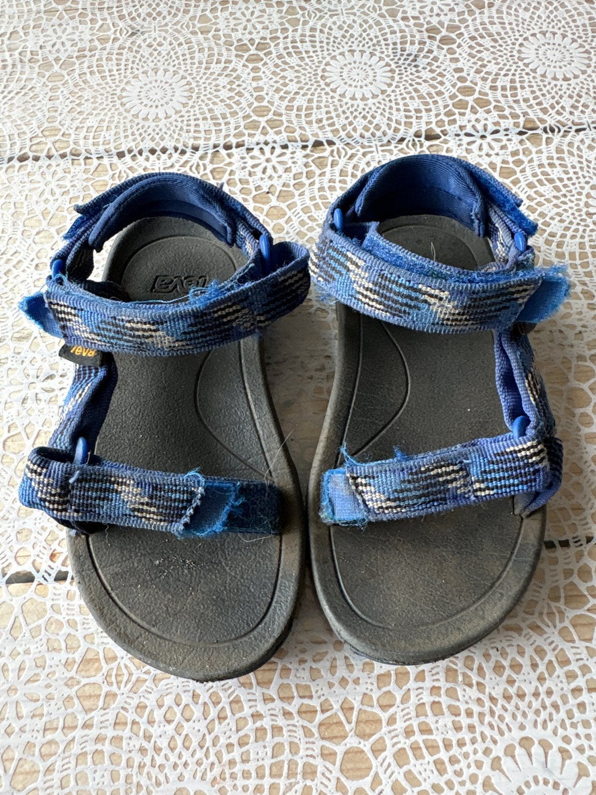 Teva sandalen blauw mt 24/25, Ophalen of Verzenden, Gebruikt, Jongen of Meisje, Schoenen