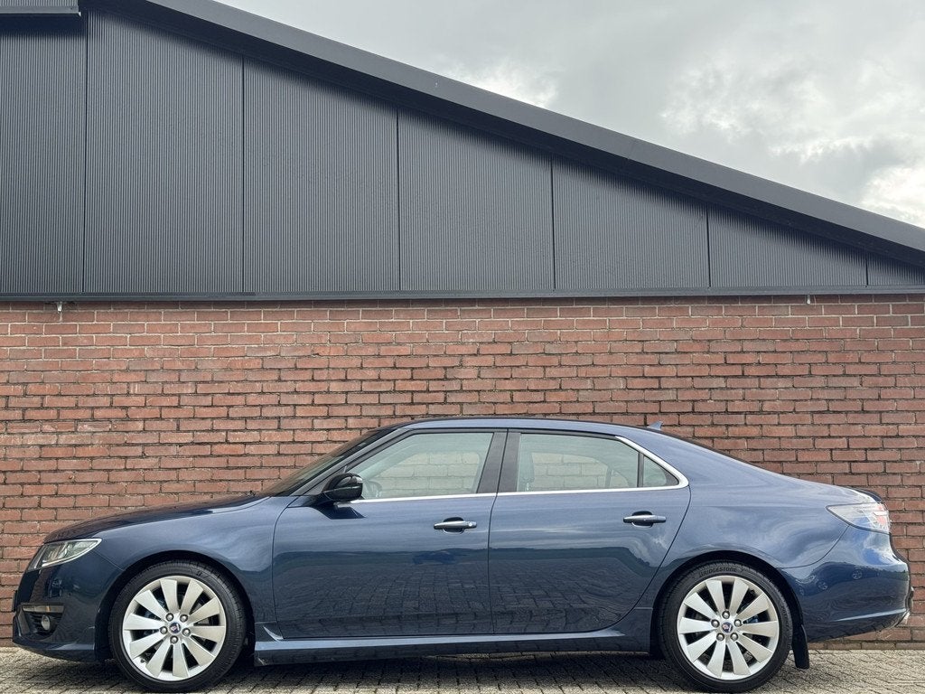 Saab 9-5 2.0T VECTOR EXKLUSIV | NL-AUTO! | UNIEKE STAAT!, Auto's, Saab, Euro 5, Zwart, 4 cilinders, Bedrijf