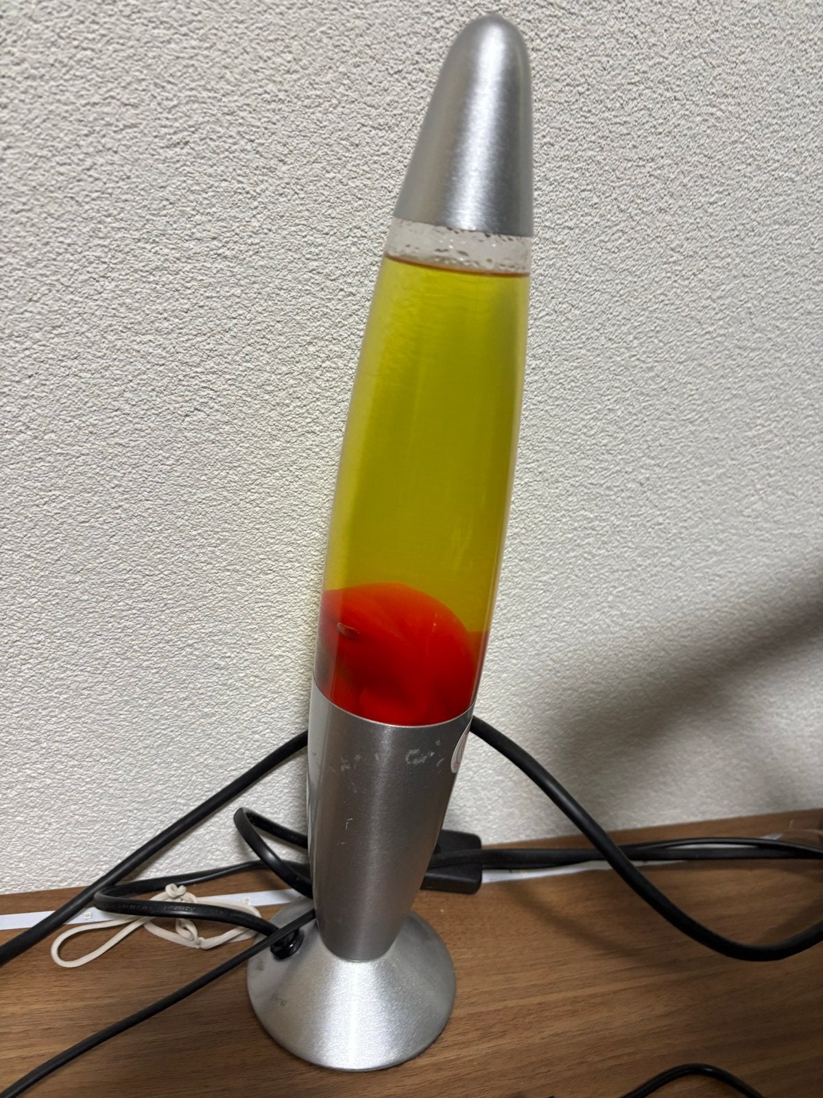 Lavalamp - Zilver met Geel/Rood, Ophalen, Gebruikt, Vintage, Overige fittingen