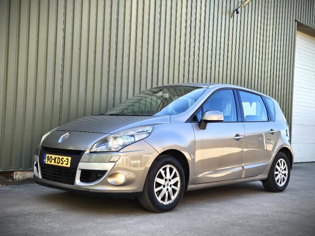 Renault Scénic 1.4 TCE 96KW 2009 | Leer | Trekhaak | PDC, Voorwielaandrijving, 4 cilinders, Beige, Handgeschakeld