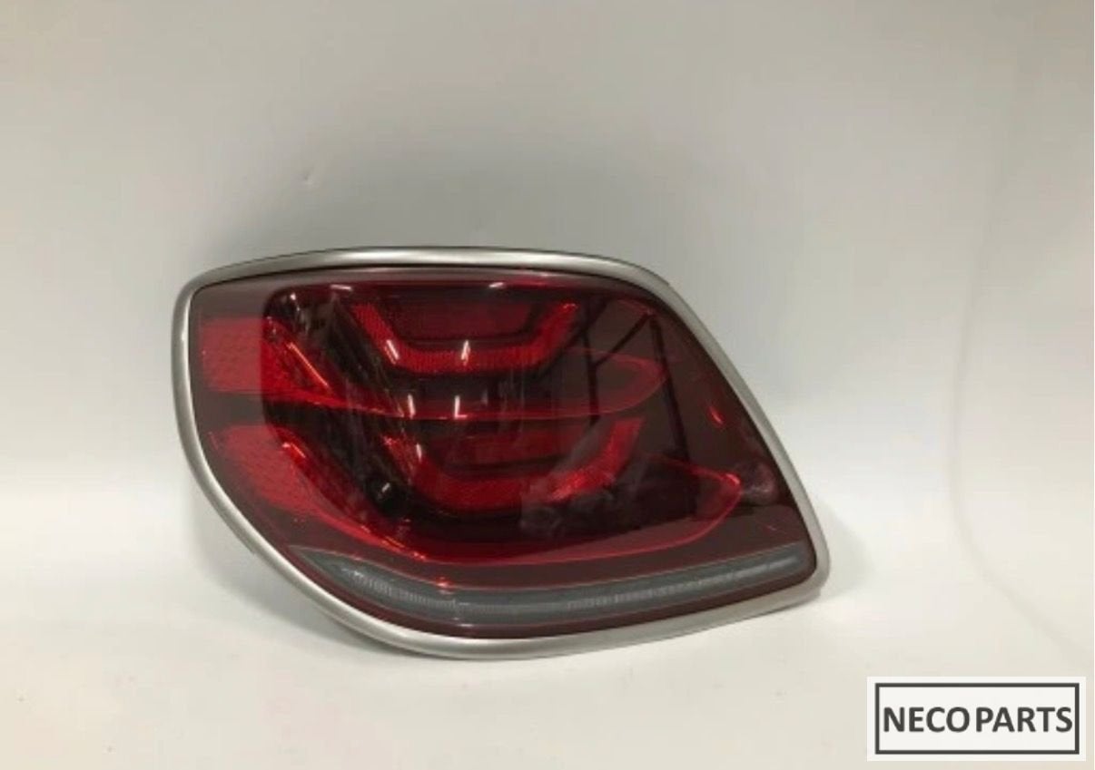 KIA K9 K900 LED AHCTERLICHT ORIGINEEL ALLES LEVERBAAR!!!, -, -, Ophalen of Verzenden, -