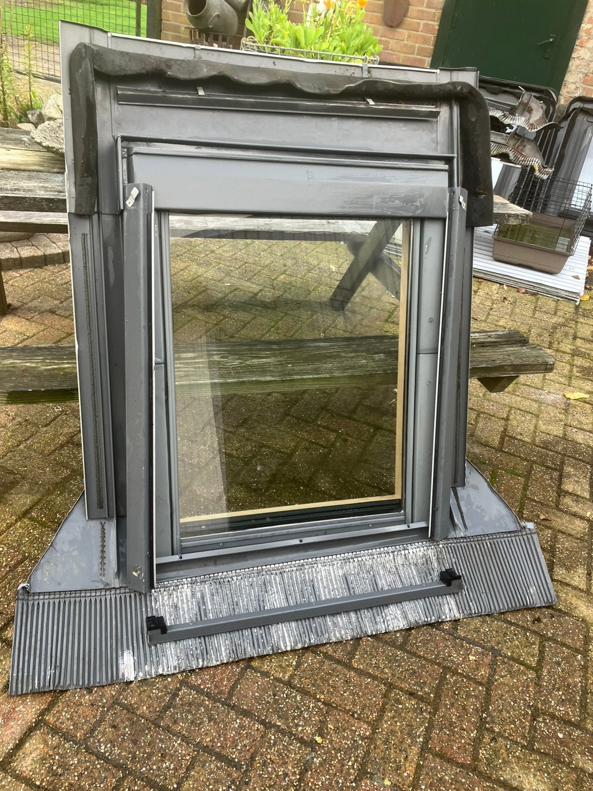 velux dakraam GGL M04,78cm breed en 98cm hoog ., Ophalen, Gebruikt, 80 tot 120 cm, 80 tot 120 cm