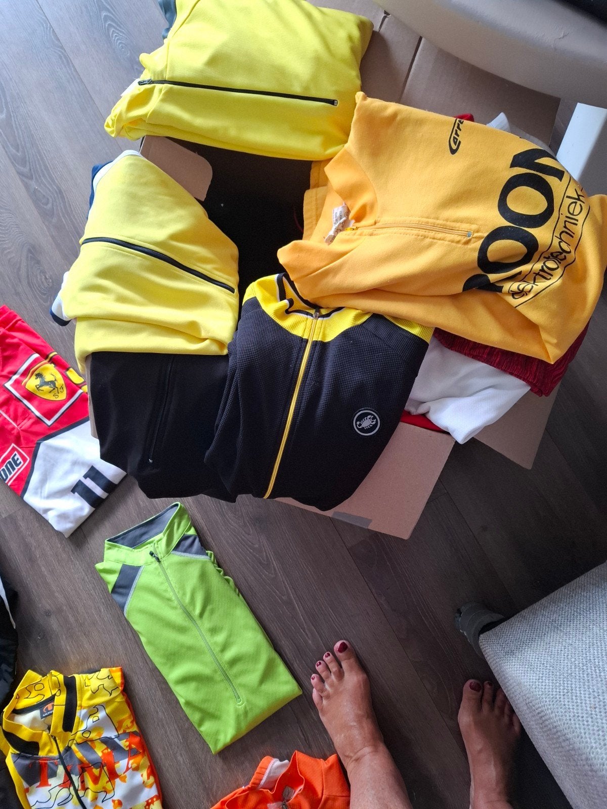 Collectie fietsshirts en broeken - diverse maten en kleuren, Kleding | Heren, Ophalen, Gedragen